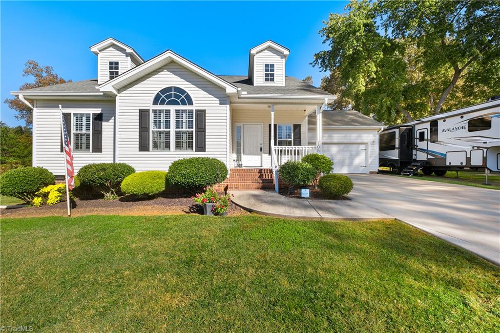 705 Lacock Avenue Rural Hall, NC 27045 - Photo 1 of 16 Gallery Image 1