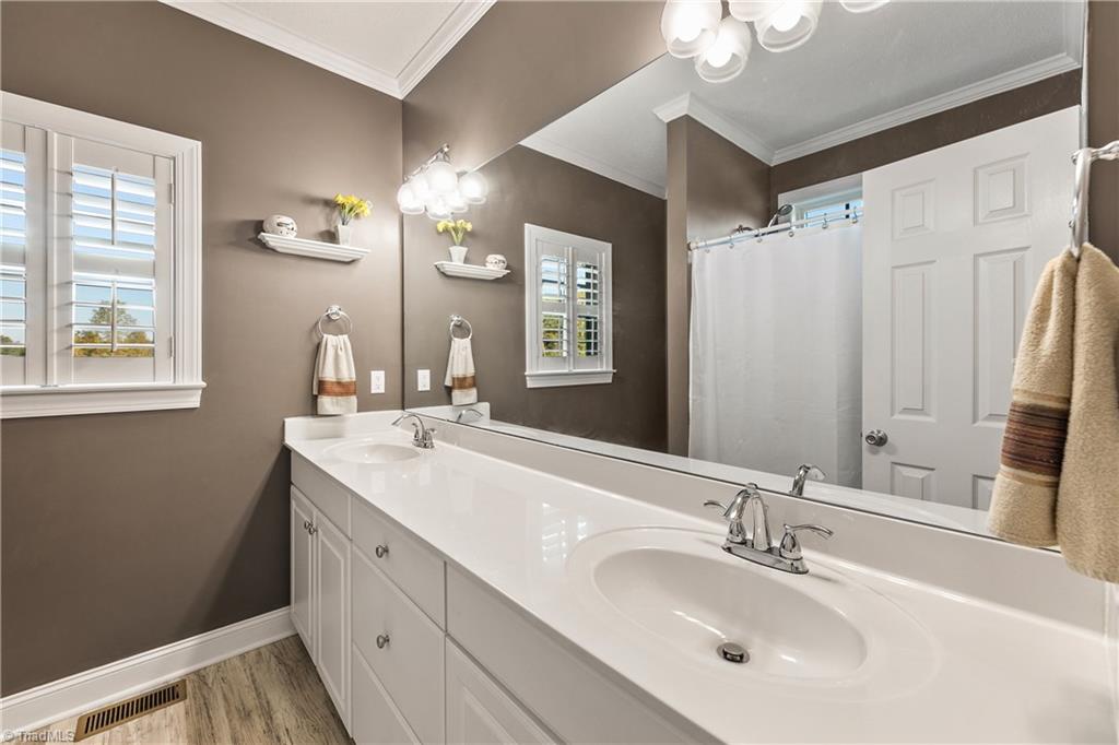 705 Lacock Avenue Rural Hall, NC 27045 - Photo 7 of 16 Gallery Image 7