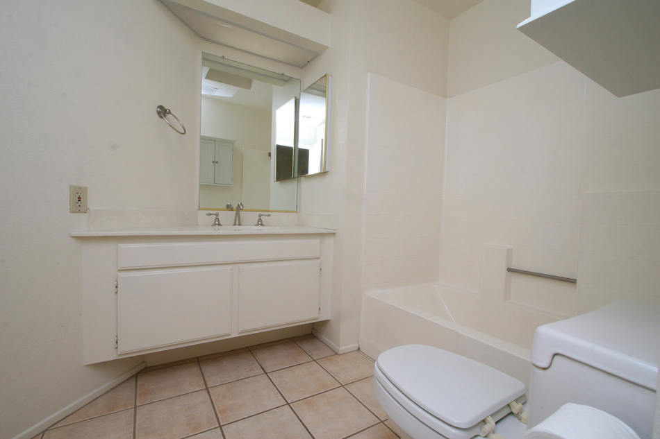 7124 Phelps Road Goleta, CA 93117 - Photo 11 of 19 9