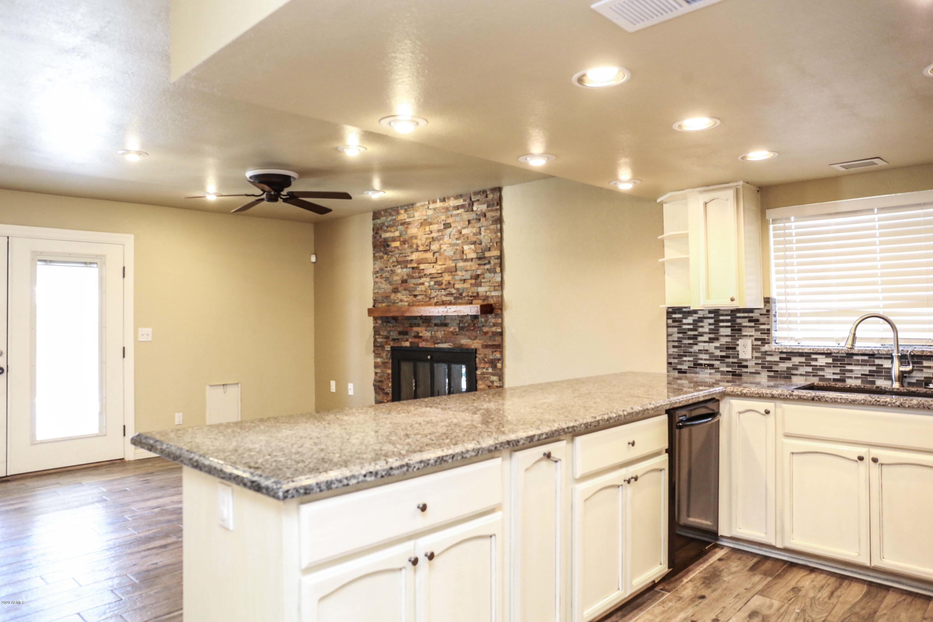 3521 West Phelps Road Phoenix, AZ 85053 - Photo 27 of 68 d25
