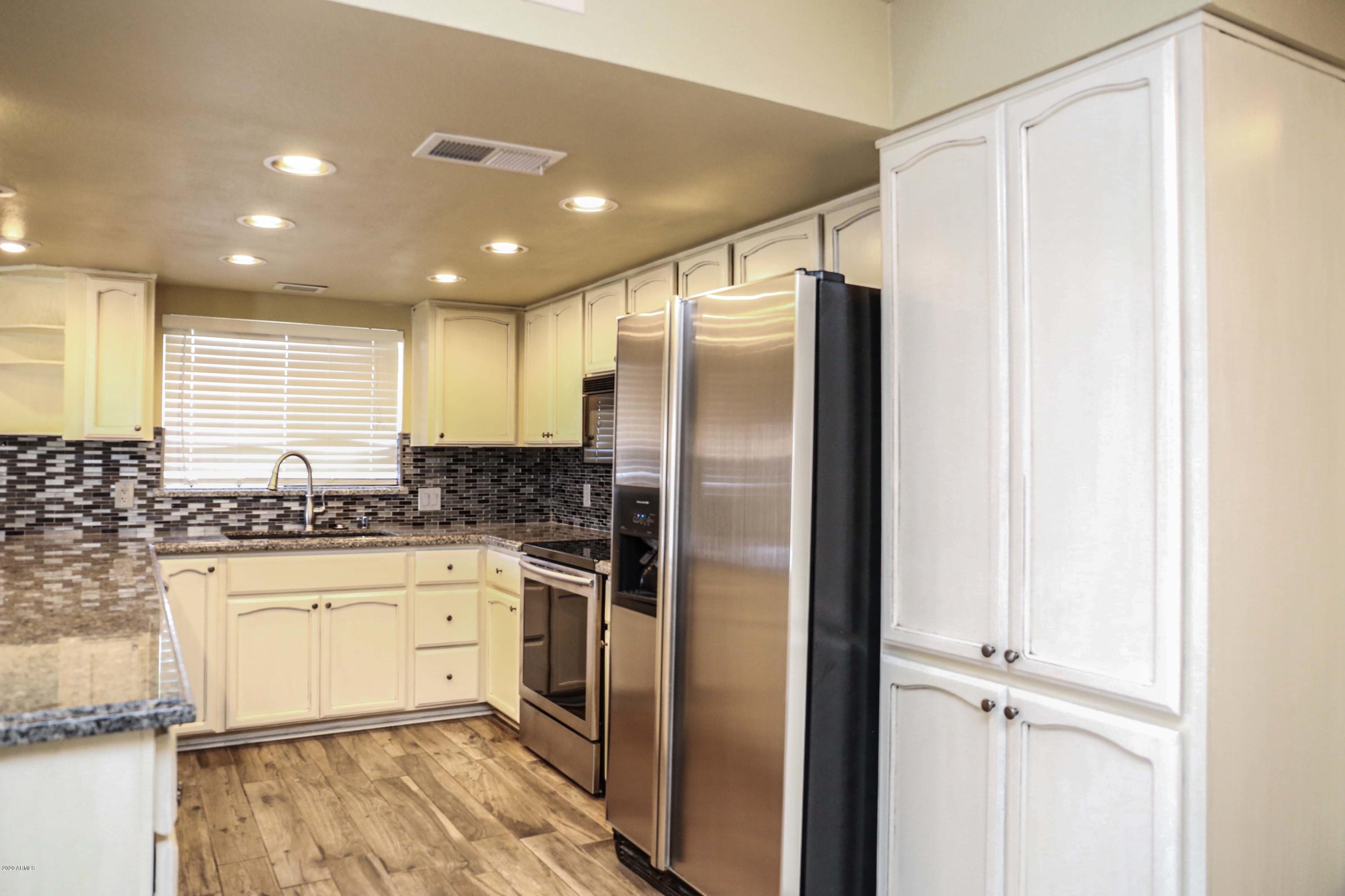 3521 West Phelps Road Phoenix, AZ 85053 - Photo 28 of 68 d26