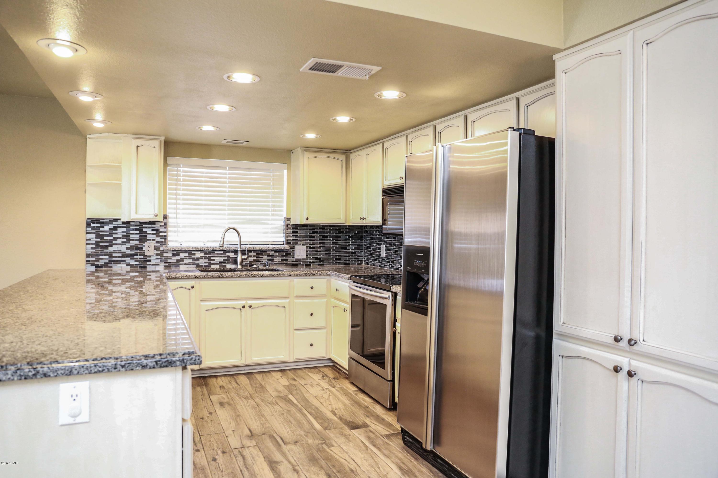3521 West Phelps Road Phoenix, AZ 85053 - Photo 29 of 68 d27