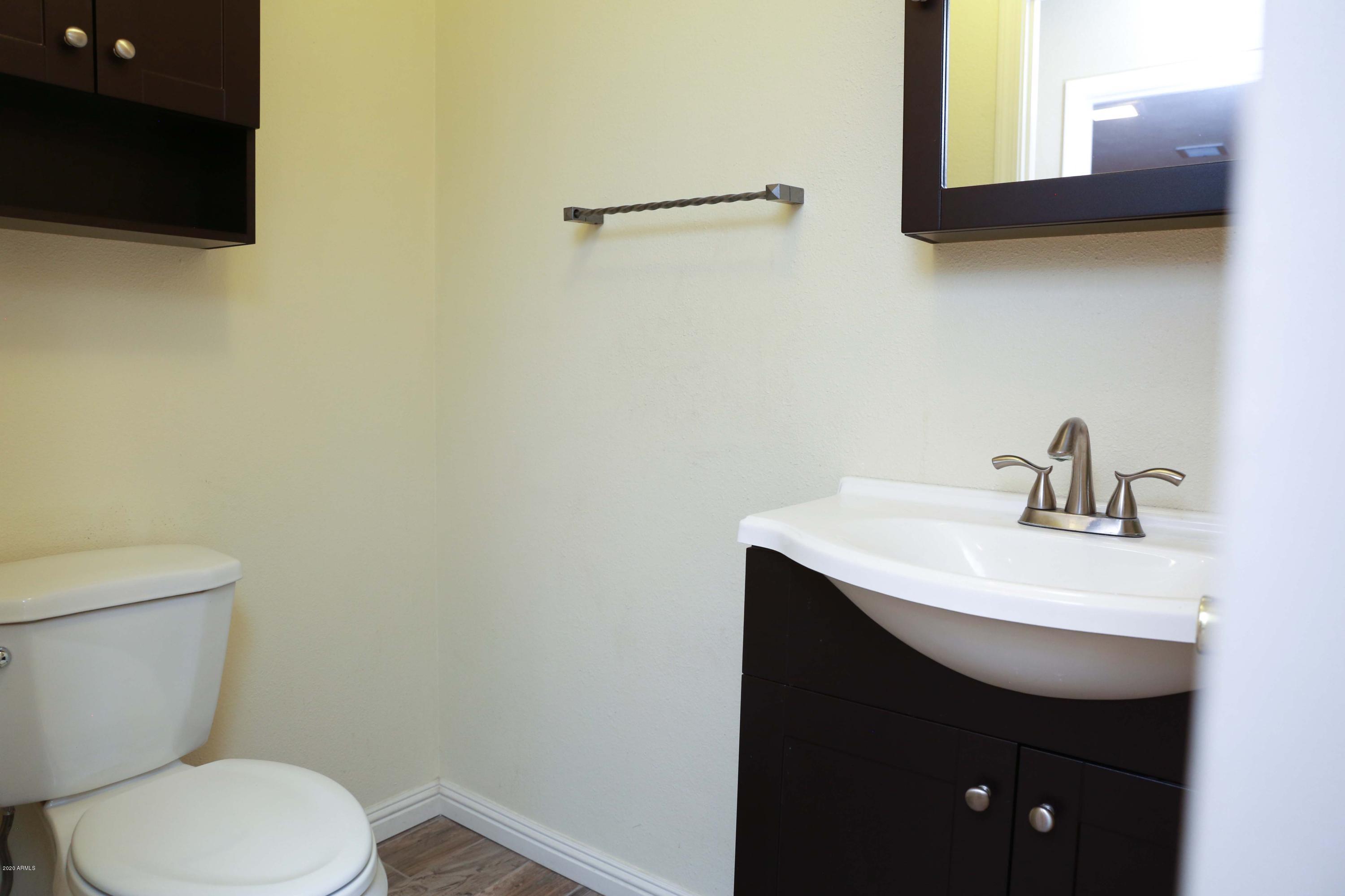 3521 West Phelps Road Phoenix, AZ 85053 - Photo 32 of 68 d30