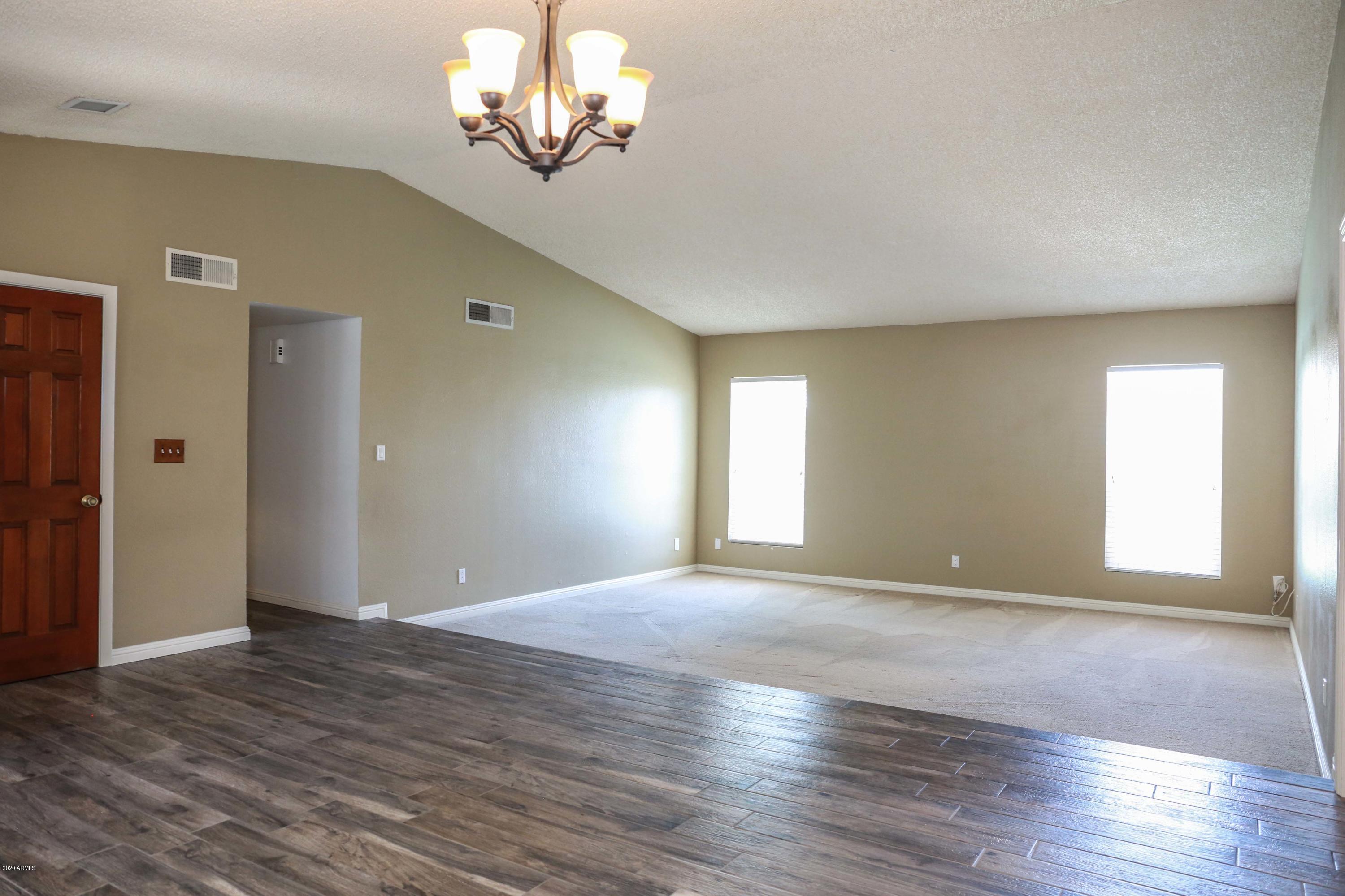 3521 West Phelps Road Phoenix, AZ 85053 - Photo 5 of 68 d3