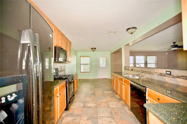 $1,800 | 18402 Westgate Springs Lane, Cypress, TX 77433