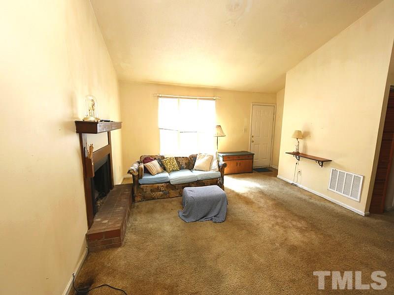 3605 Constellation Drive Raleigh, NC 27604 - Photo 4 of 12