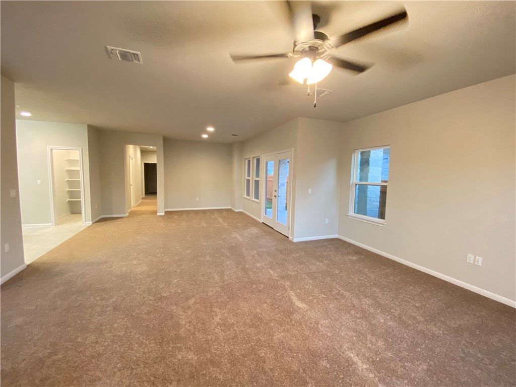 8409 Looksee Lane Austin, TX 78744 - Photo 8 of 17