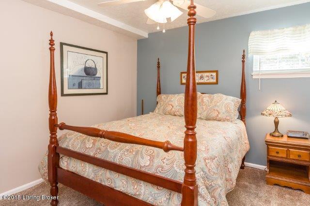 2300 Dundee Road, Unit 3 Louisville, KY 40205 - Photo 17 of 30 2300 Dundee Rd, no.3-18