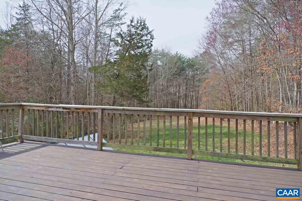 288 Oak View Road Barboursville, VA 22923 - Photo 23 of 47 a view of balcony with wooden floor and fence