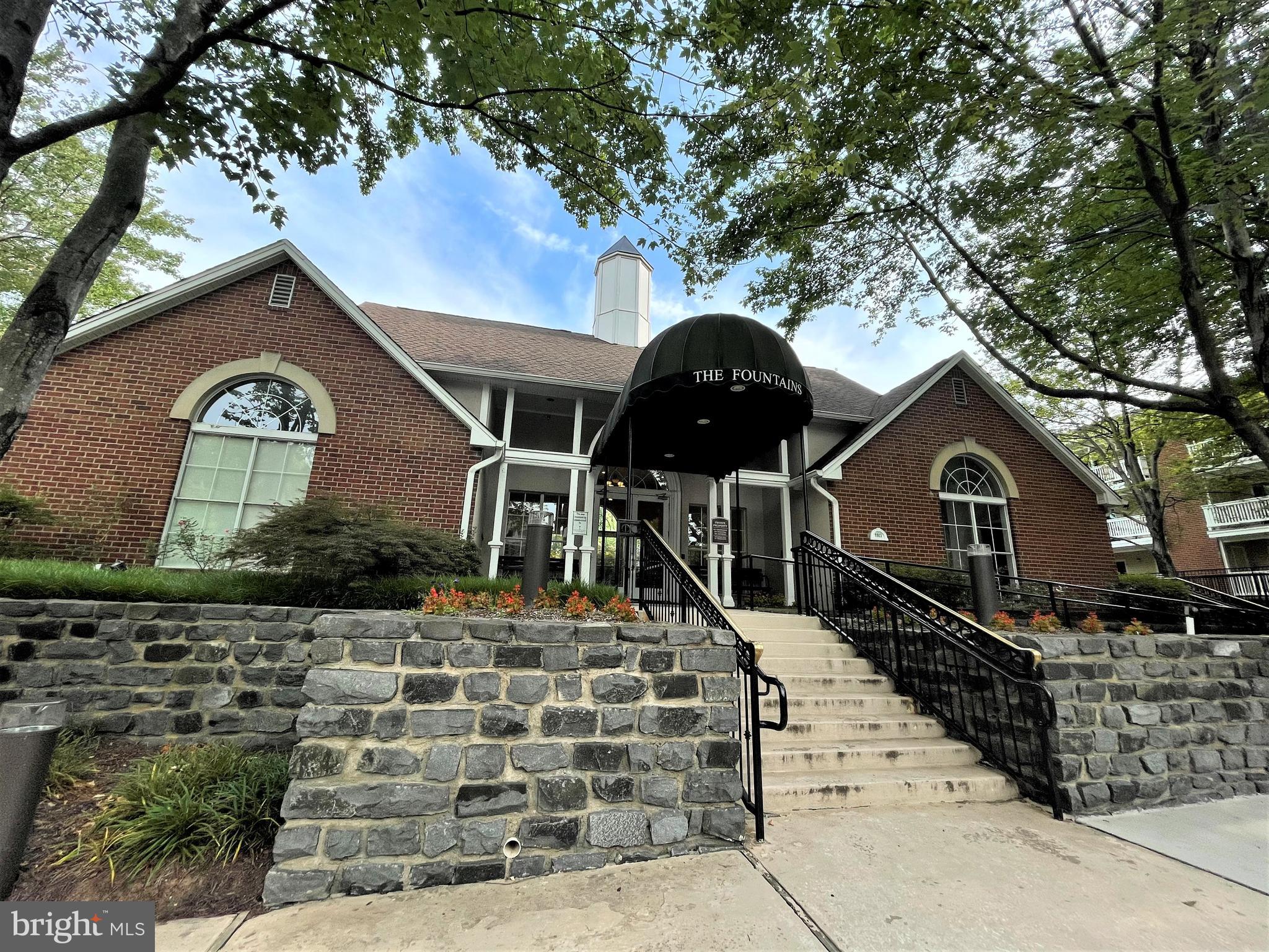 1505 Lincoln Way, Unit 101 McLean, VA 22102 - Photo 35 of 43 Community club house