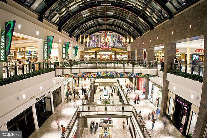 1505 Lincoln Way, Unit 101 McLean, VA 22102 - Photo 40 of 43 Mall