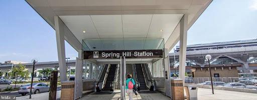 1505 Lincoln Way, Unit 101 McLean, VA 22102 - Photo 41 of 43 Metro