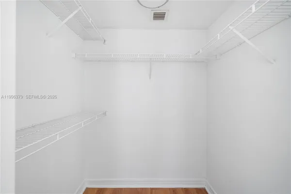 $4,010 | 1111 Brickell Bay Drive, Unit 211, Miami, FL 33131