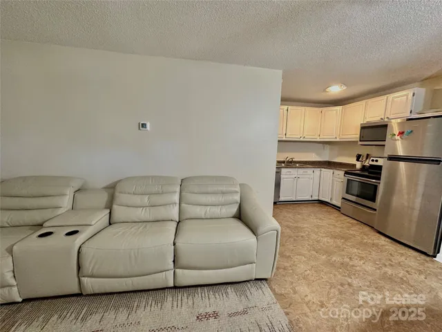 $1,475 | 228 North Ellis Street, Unit 6, Salisbury, NC 28144