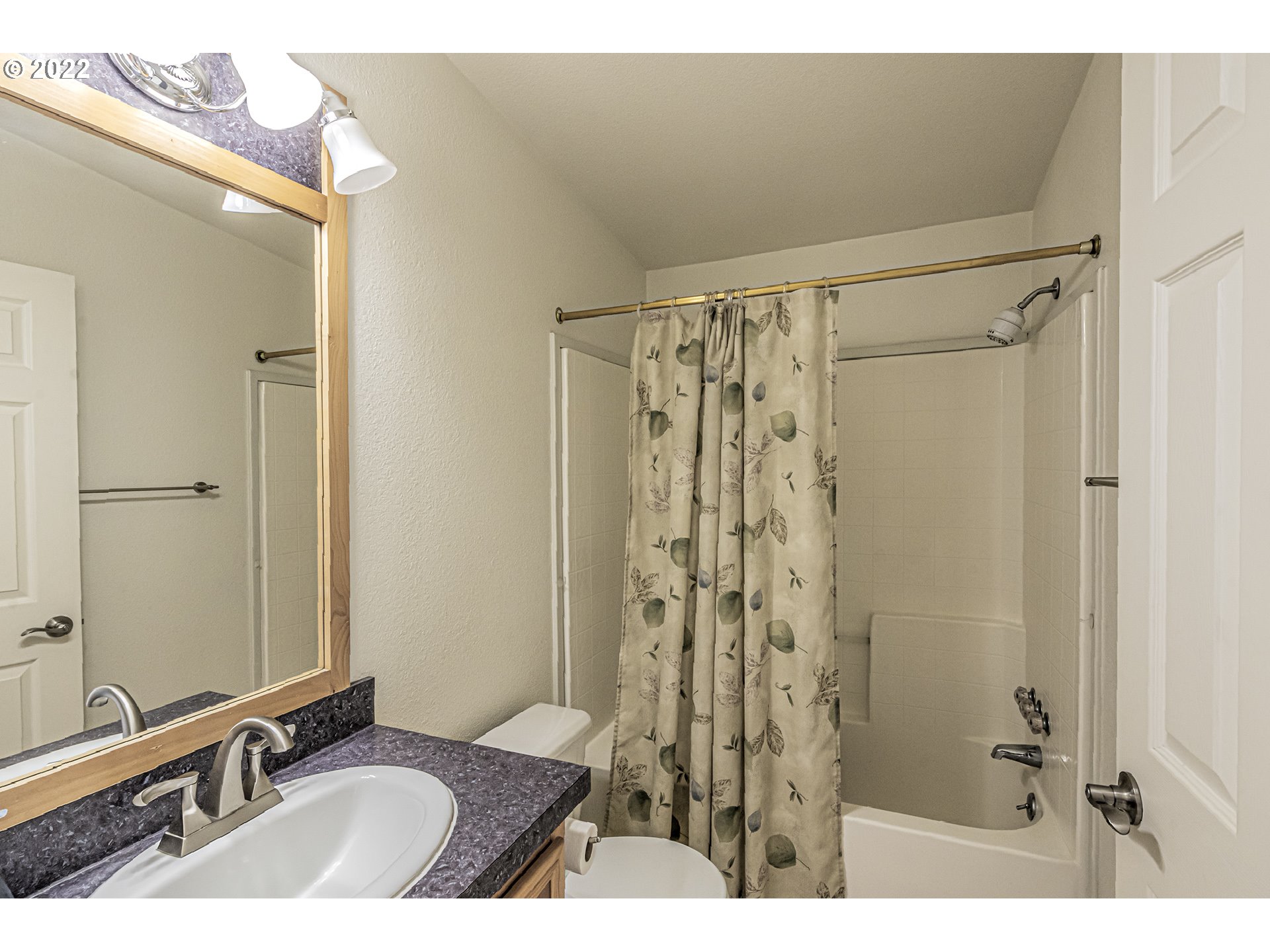83007 County 643 Road Milton Freewater, OR 97862 - Photo 20 of 22 a bathroom with a sink and a mirror