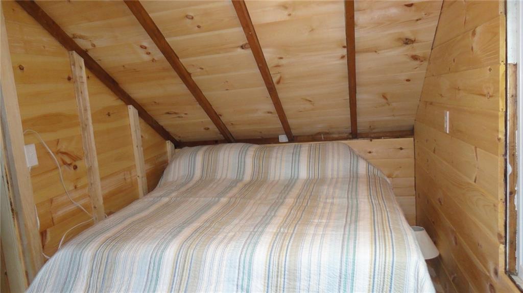 109 Pleasant Point Road Vassalboro, ME 04989 - Photo 7 of 27 2nd flr bedroom 2