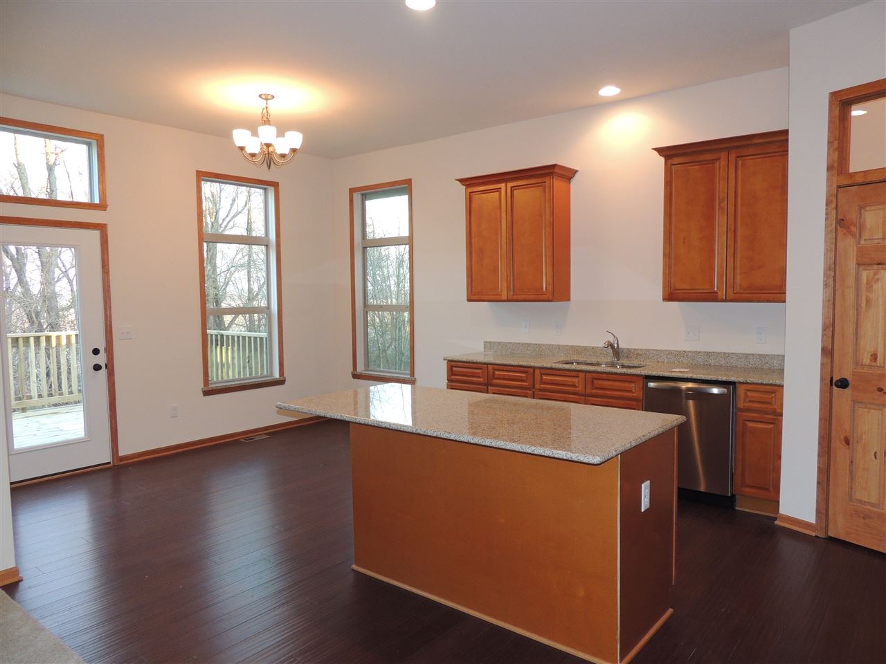 9935 Lismore Road Roscoe, IL 61073 - Photo 3 of 13 Gallery Image 3