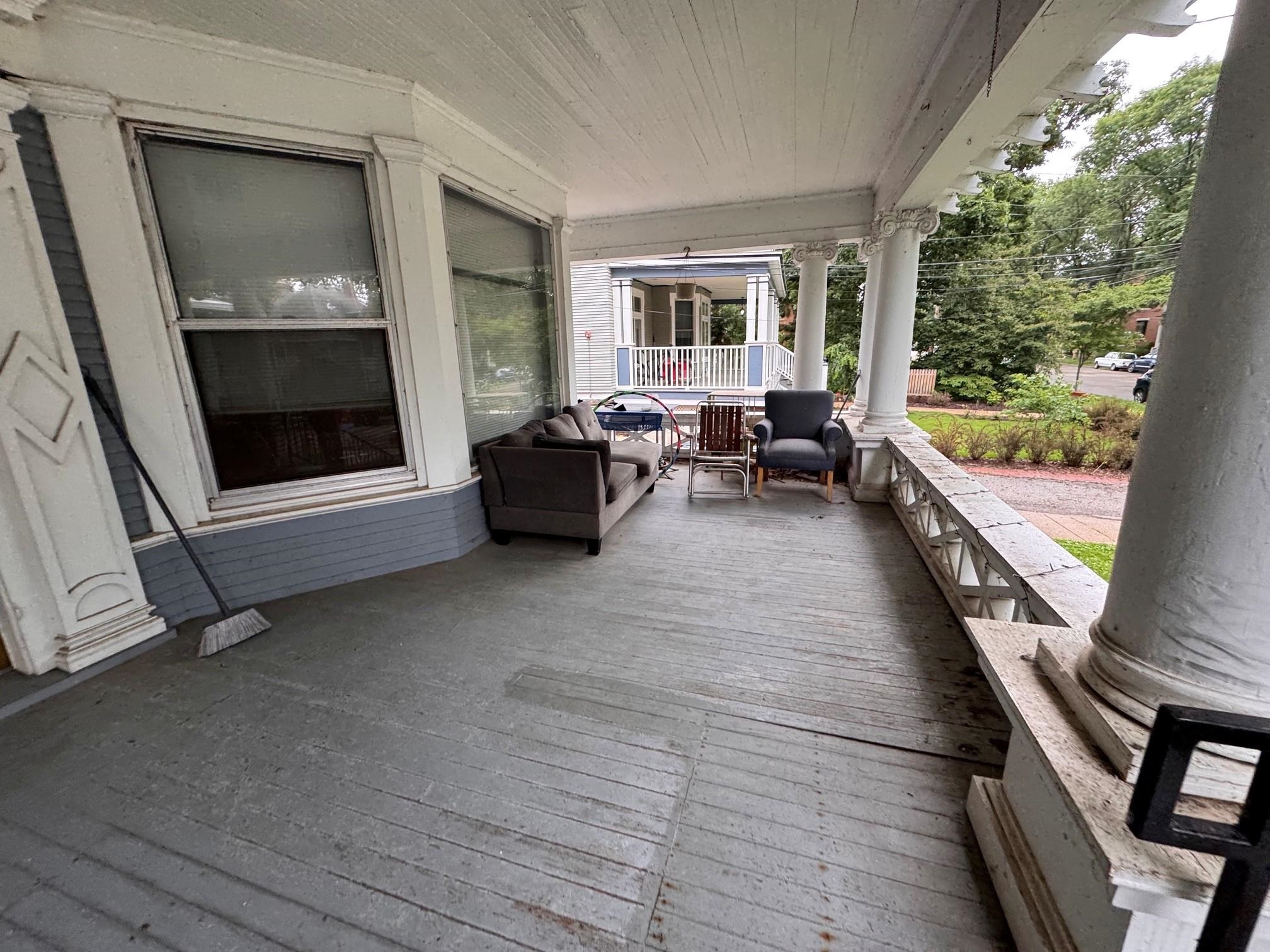 932 Spaight Street Madison, WI 53703 - Photo 5 of 29