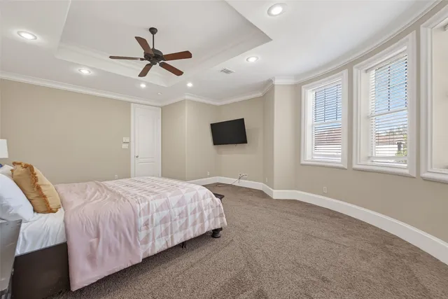 $2,900 | 105 Detering Street, Houston, TX 77007