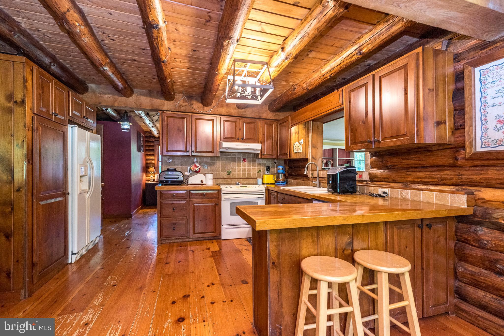 1502 Mission Road Quakertown, PA 18951 - Photo 11 of 52 Farmhouse kitchen