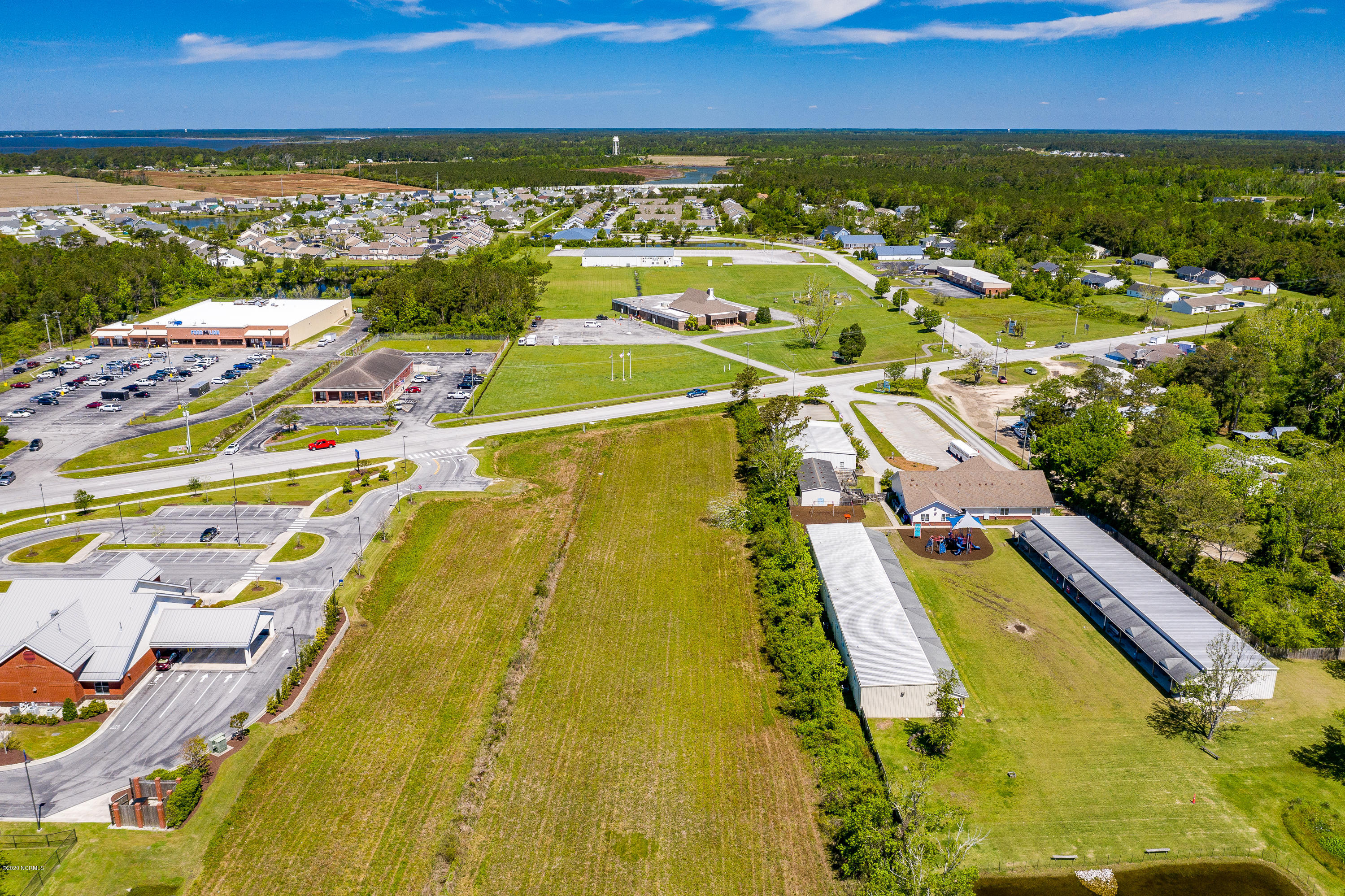 0 Live Oak/ Pinners Point Road Beaufort, NC 28516 - Photo 4 of 10 Aerial of surrounding Properties