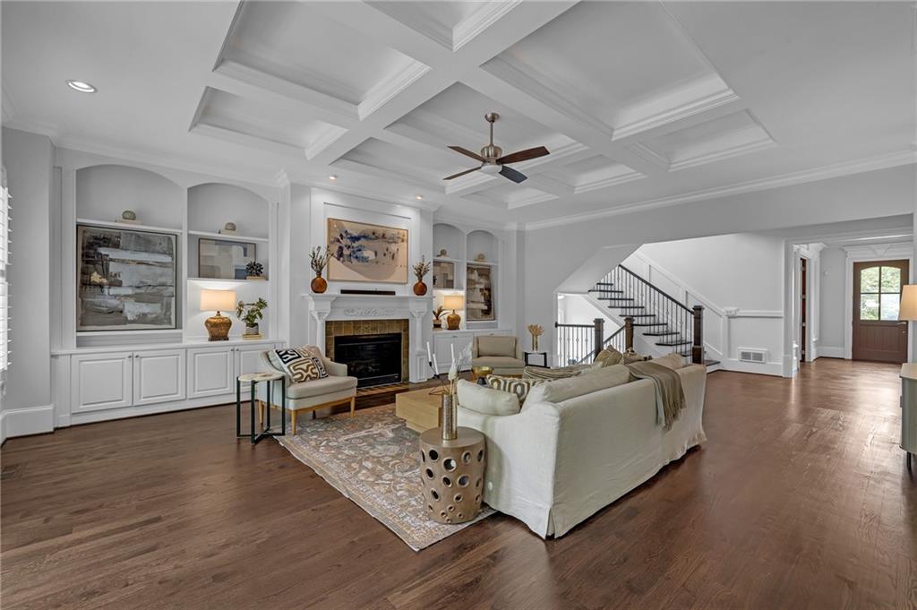 2248 Oakawana Road Northeast Atlanta, GA 30345 - Photo 6 of 72