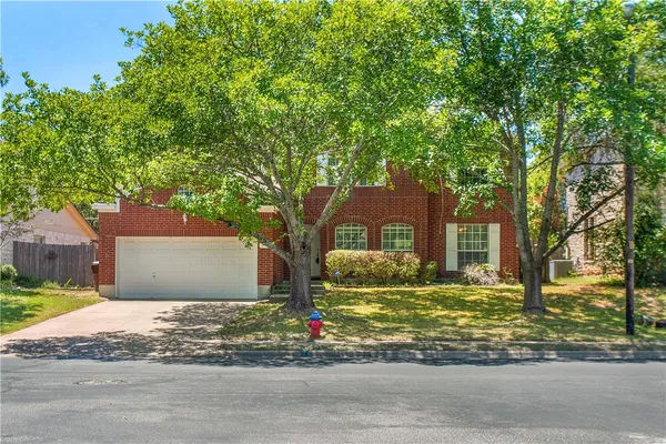 $2,400 | 608 Creekmont Drive, Round Rock, TX 78681