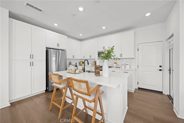 $825,000 | 4088 Shada Lane, Corona, CA 92883