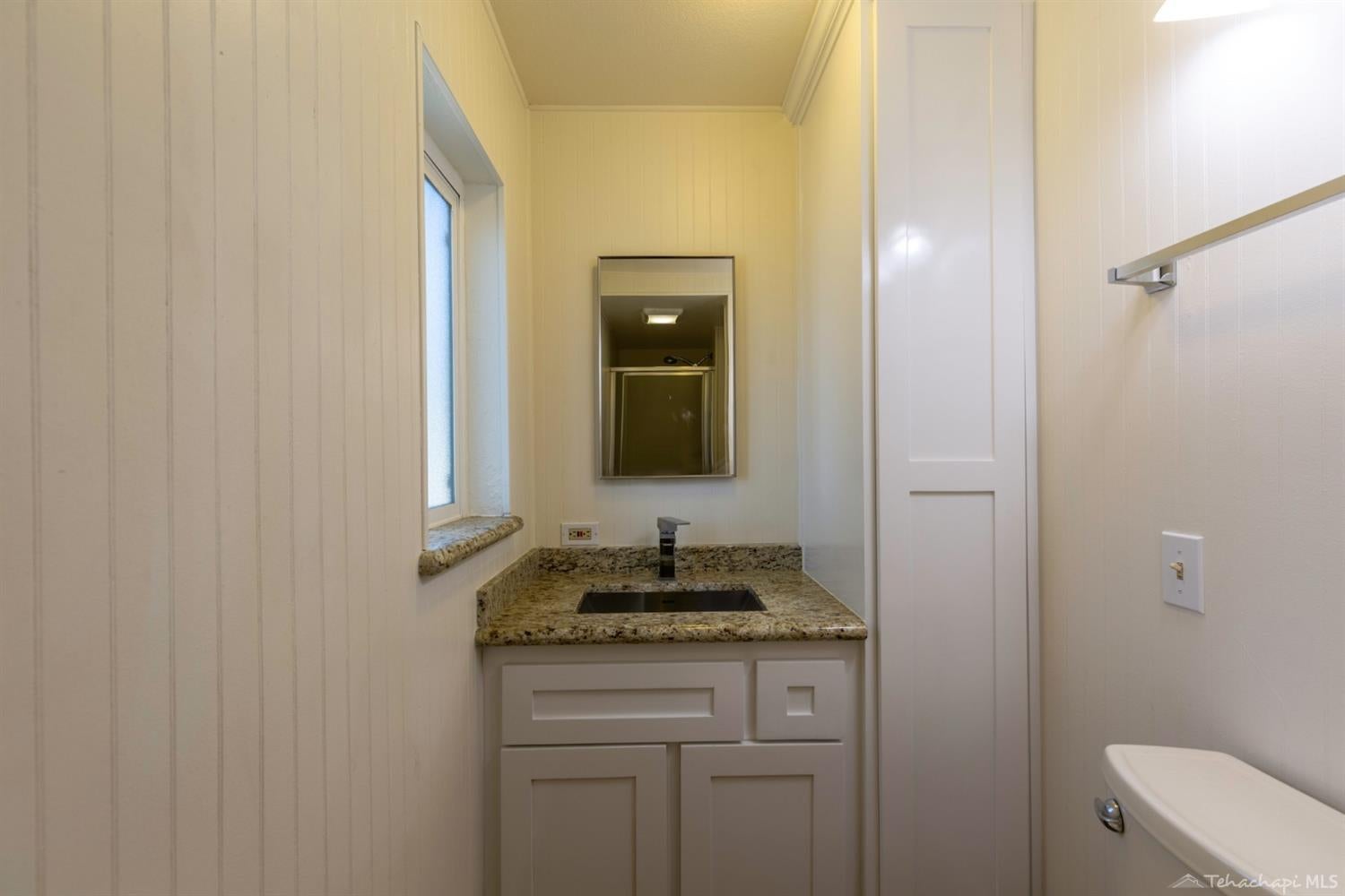 19500 Pine Ridge Drive Tehachapi, CA 93561 - Photo 18 of 29 Gallery Image 18