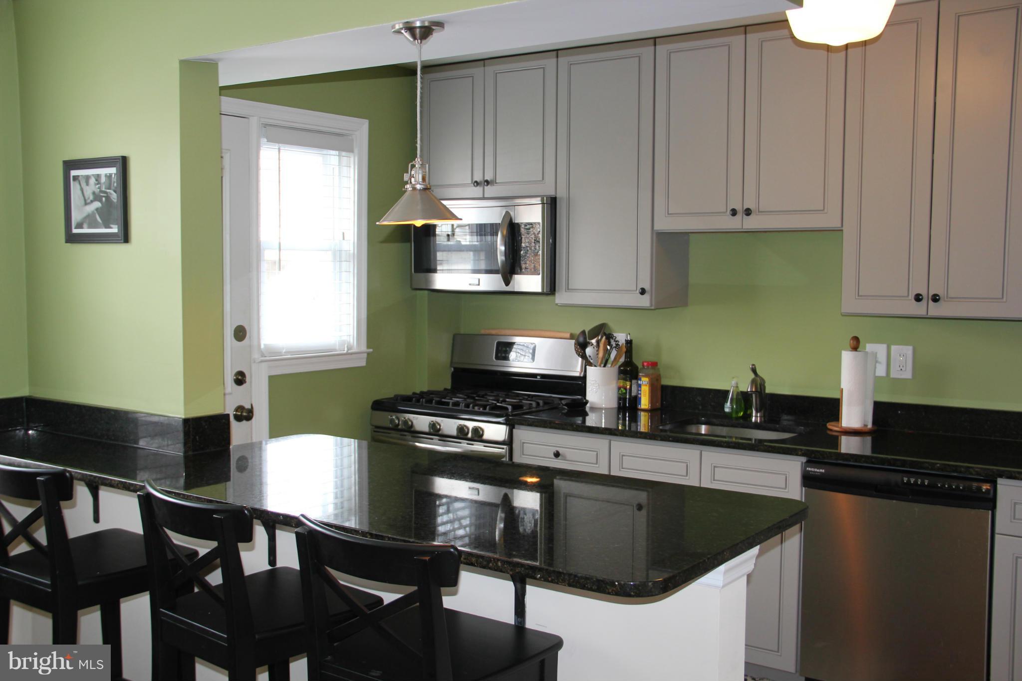 1640 Hardwick Road Towson, MD 21286 - Photo 11 of 29 Kitchen