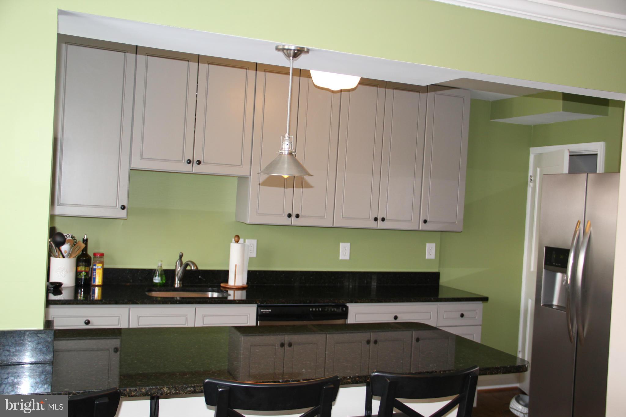 1640 Hardwick Road Towson, MD 21286 - Photo 12 of 29 Kitchen