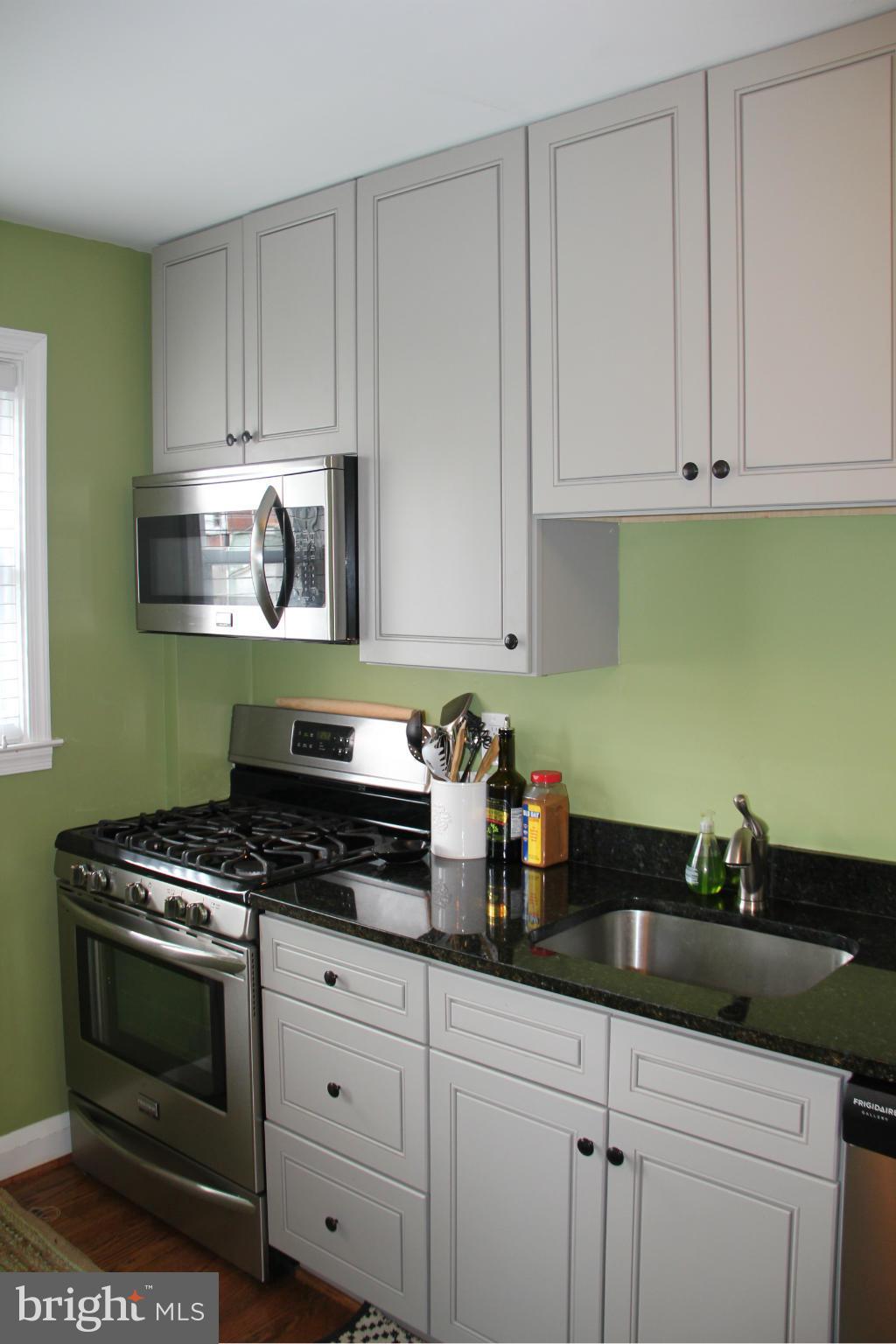 1640 Hardwick Road Towson, MD 21286 - Photo 17 of 29 Kitchen