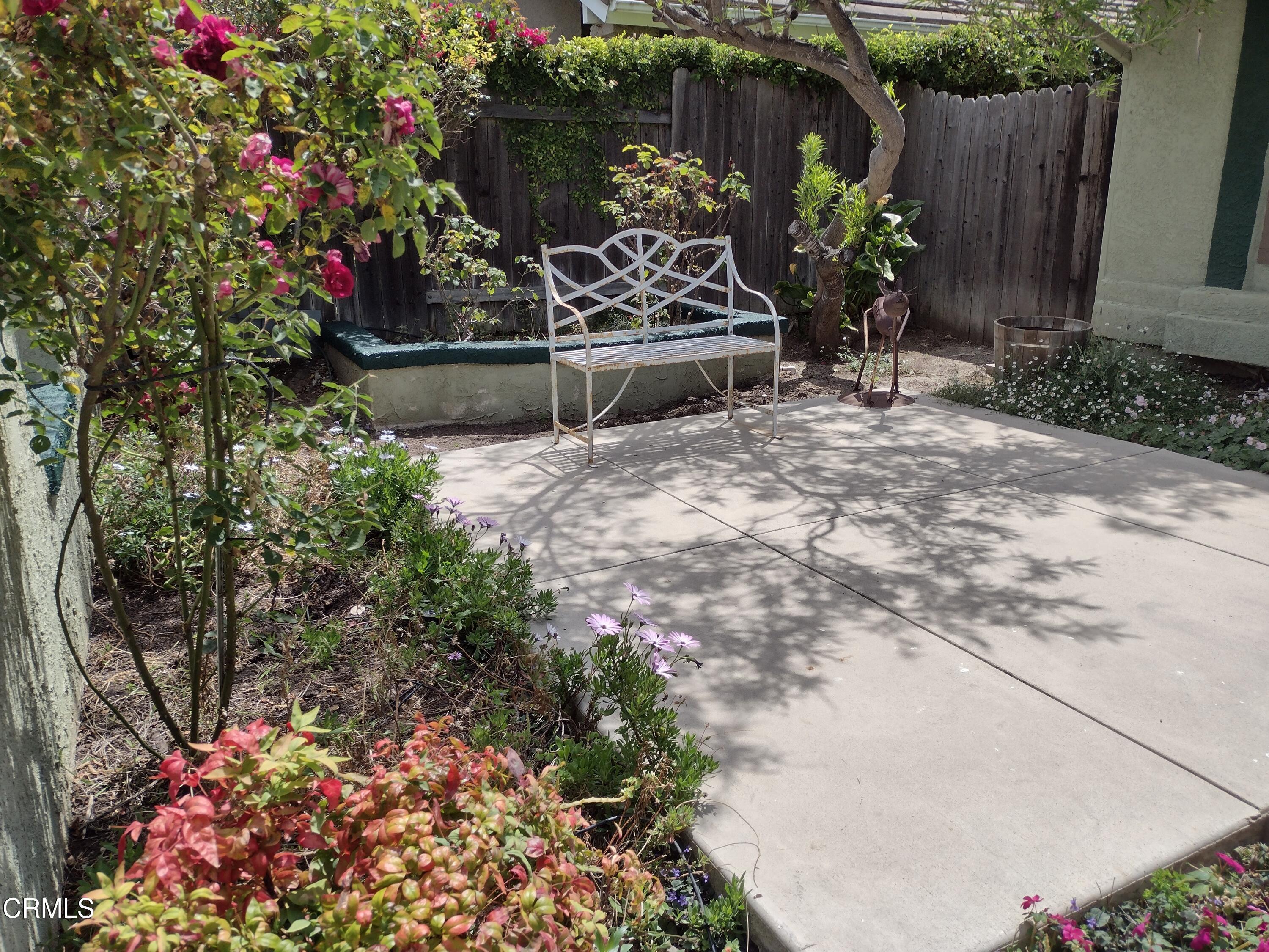 5928 Palomar Circle Camarillo, CA 93012 - Photo 3 of 33 a view of a backyard