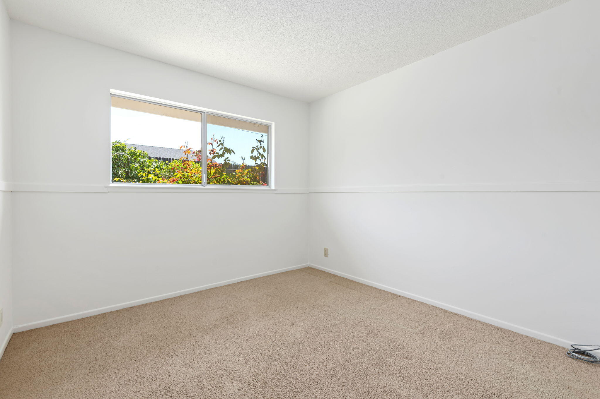 232 Coronado Drive Goleta, CA 93117 - Photo 11 of 21 14-web-or-mls-12 - Bedroom 2