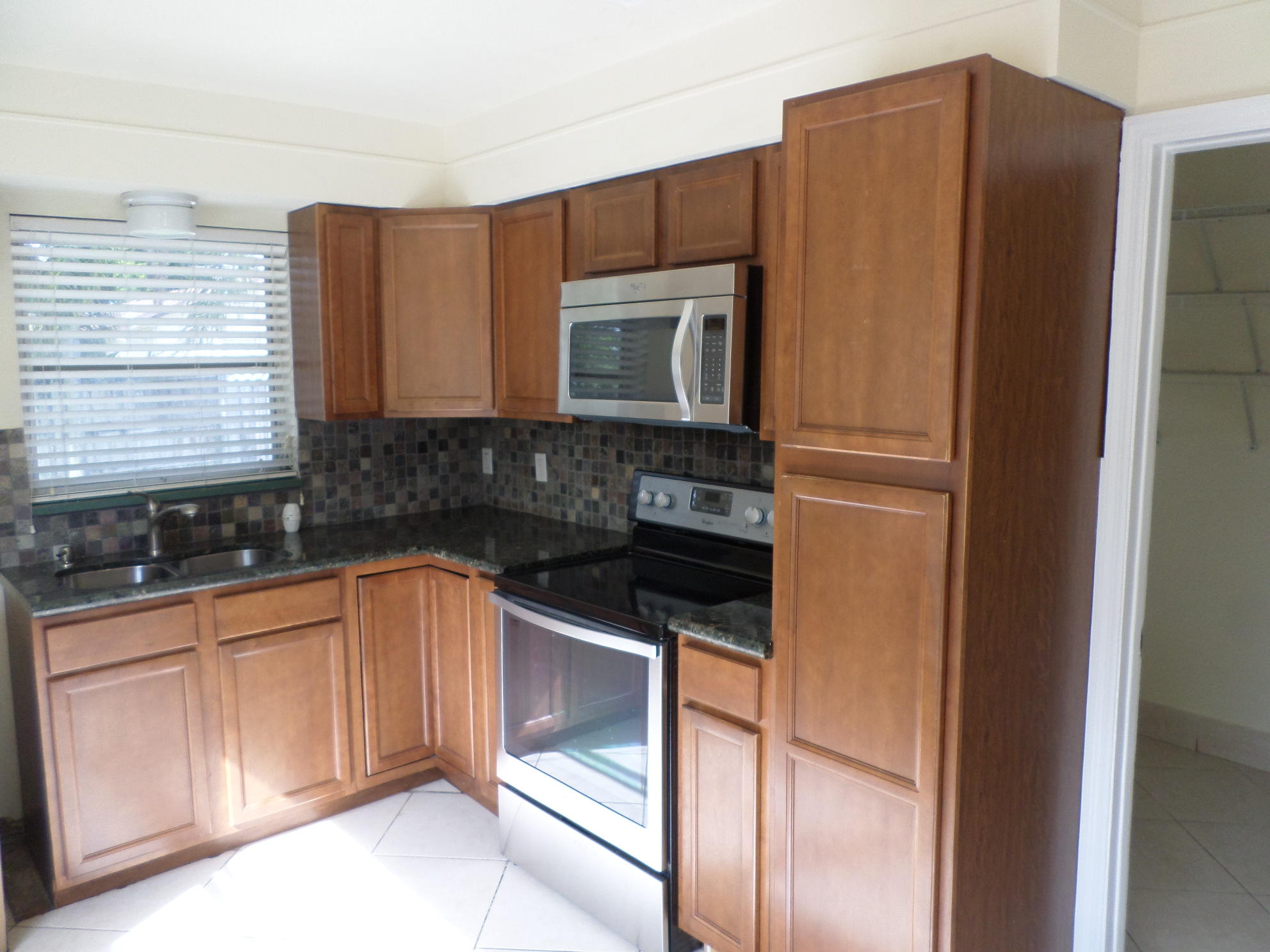 266 Akron Road Lake Worth, FL 33467 - Photo 11 of 14 KItchen.JPG