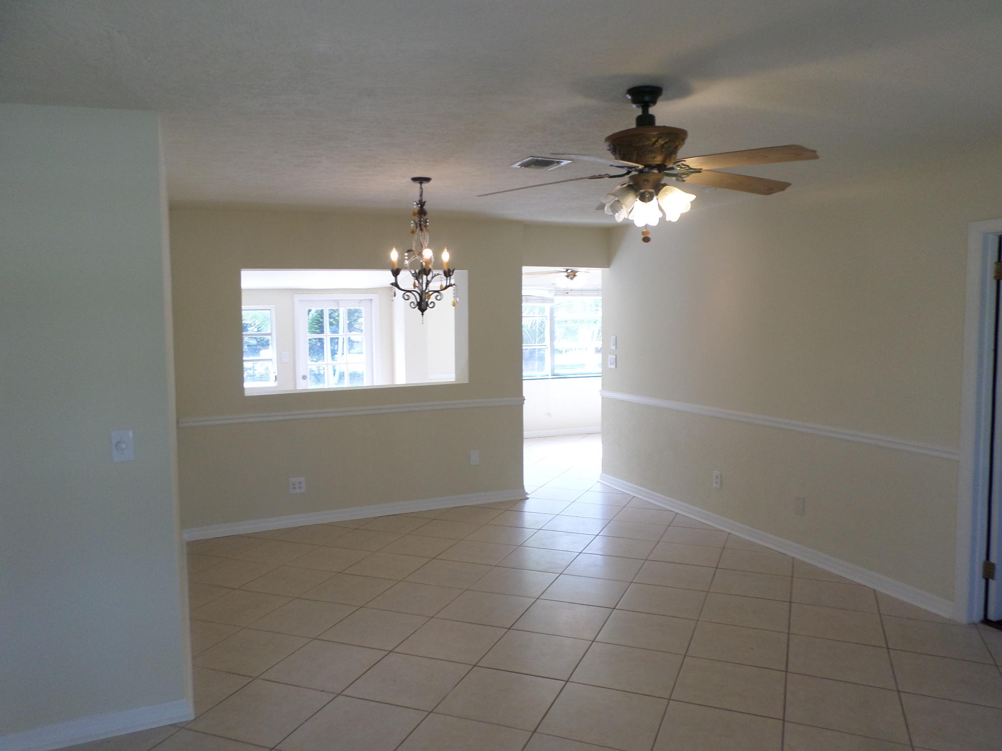 266 Akron Road Lake Worth, FL 33467 - Photo 9 of 14 Interior (2).JPG