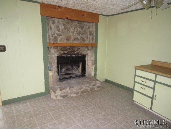185 Wiggins Road Candler, NC 28715 - Photo 3 of 11 Gallery Image 3