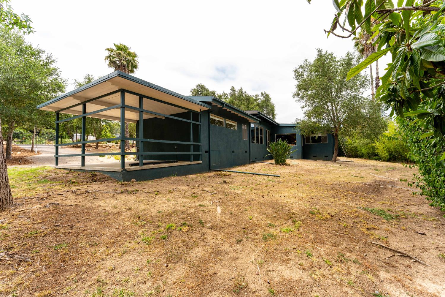 2046 Los Encinos Road Ojai, CA 93023 - Photo 45 of 50
