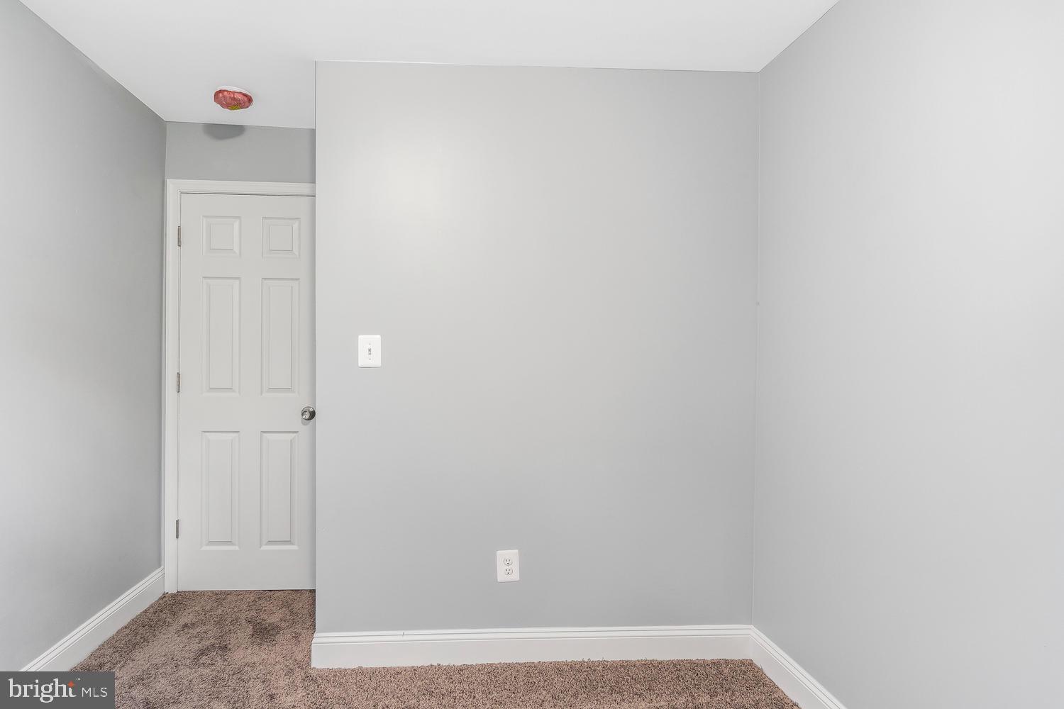 3922 Colborne Road Baltimore, MD 21229 - Photo 23 of 32