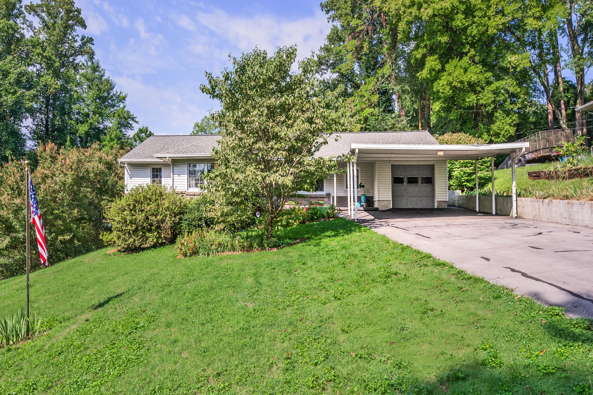 613 Forest View Road Knoxville, TN 37919 - Photo 11 of 33 Gallery Image 11