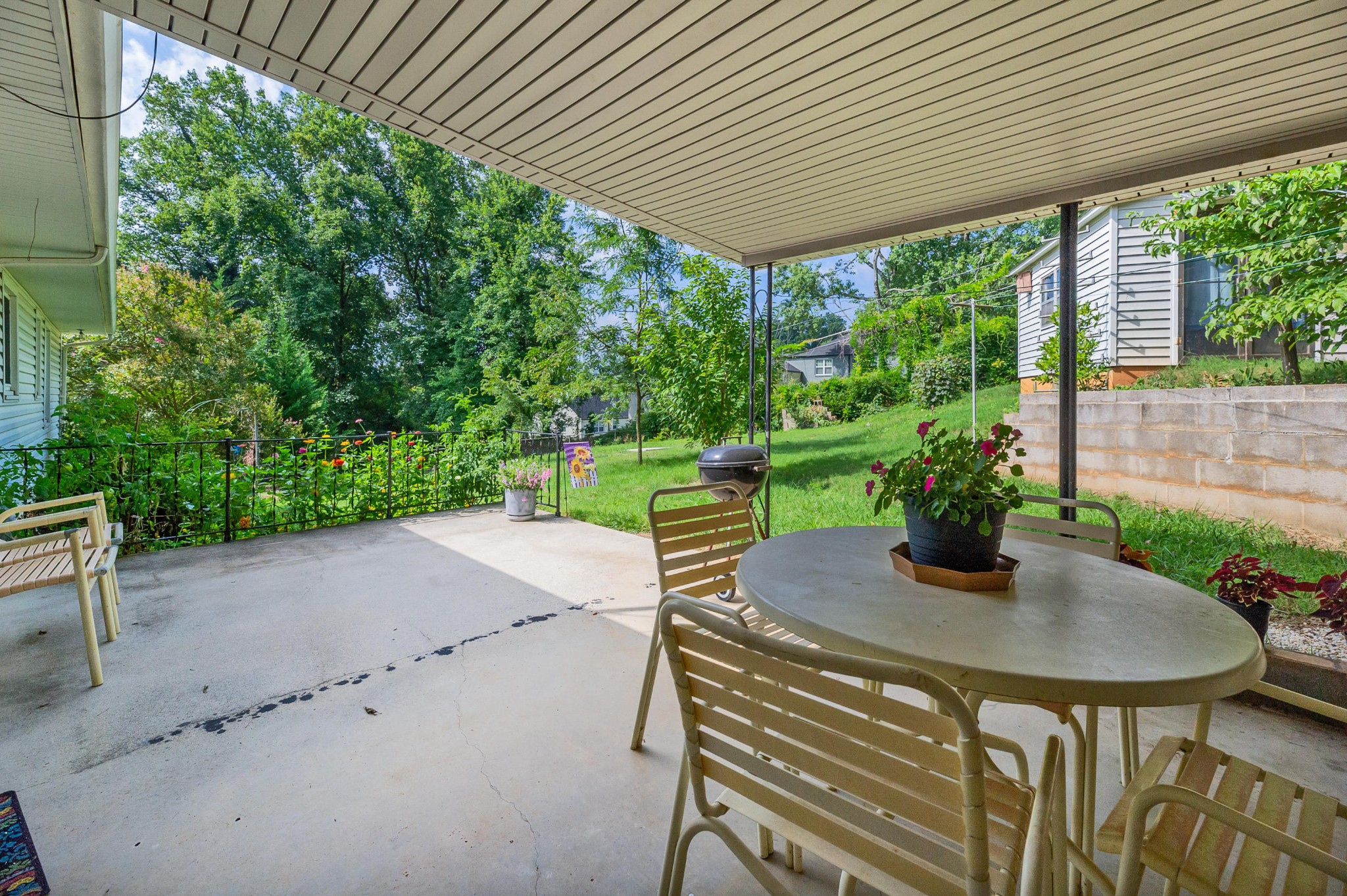 613 Forest View Road Knoxville, TN 37919 - Photo 9 of 33 Gallery Image 9