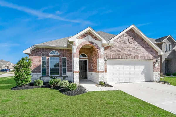 $324,000 | 13322 Sea Breeze Drive, Texas City, TX 77568