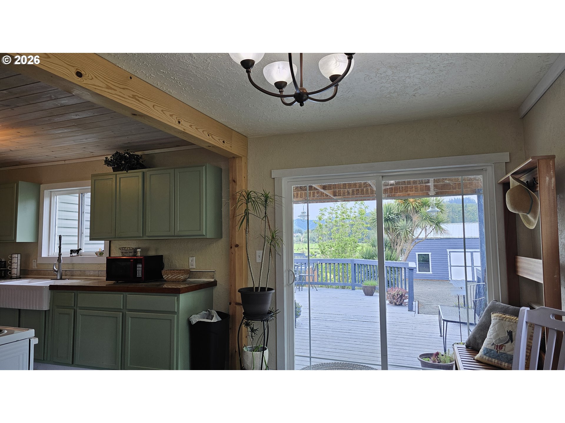 64181 Watsonville Road Coos Bay, OR 97420 - Photo 37 of 48
