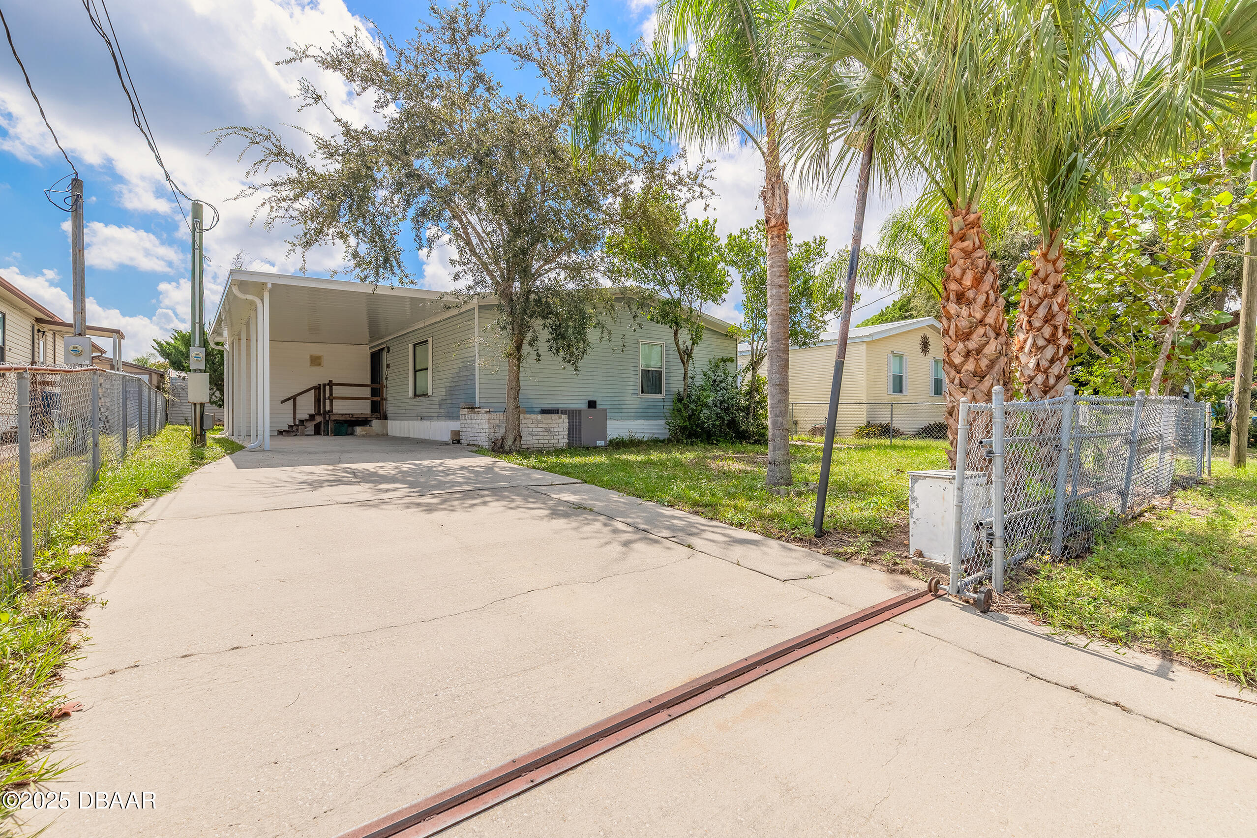 130 Charles Street Edgewater, FL 32141 - Photo 2 of 49 130-1