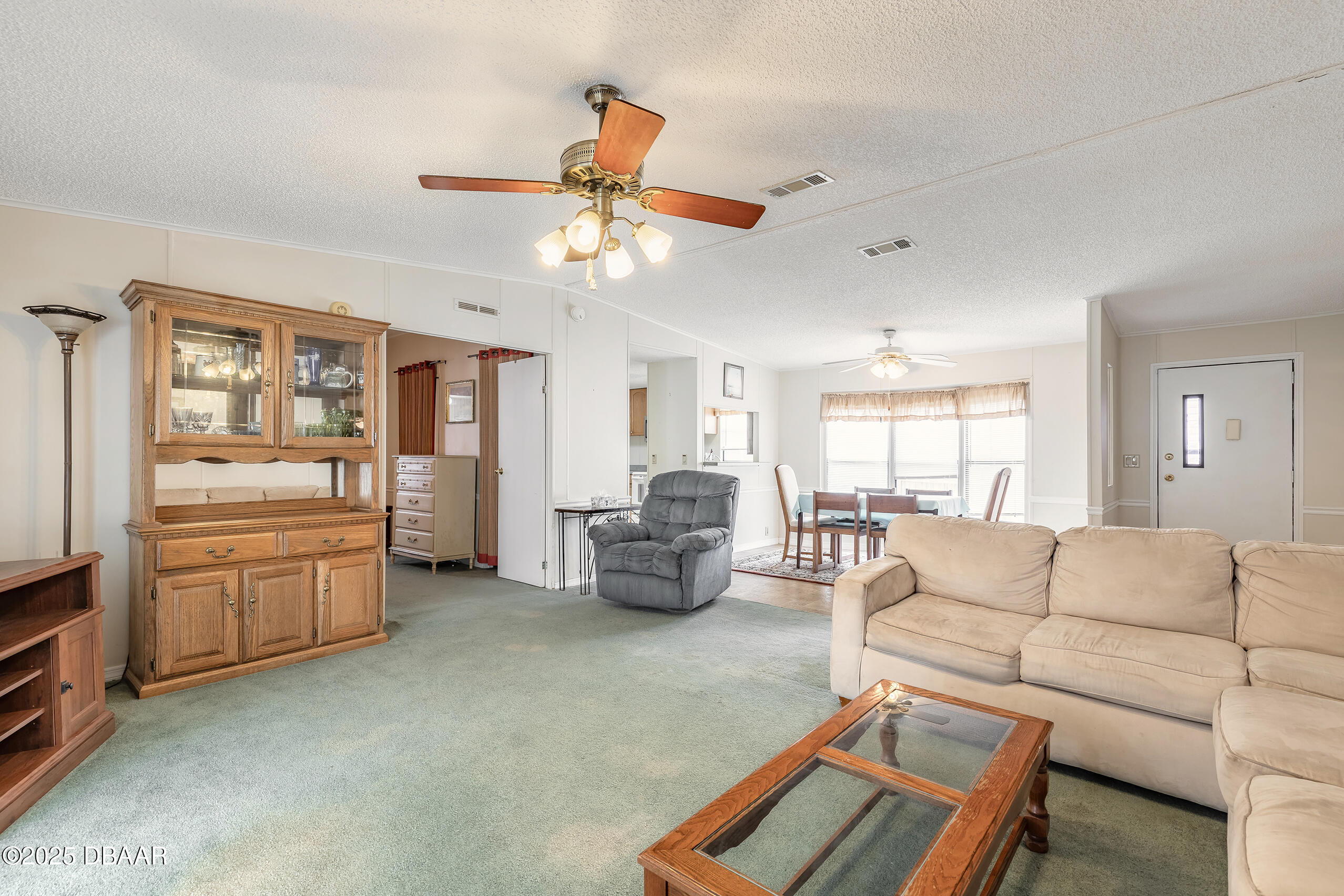 130 Charles Street Edgewater, FL 32141 - Photo 5 of 49 130-25