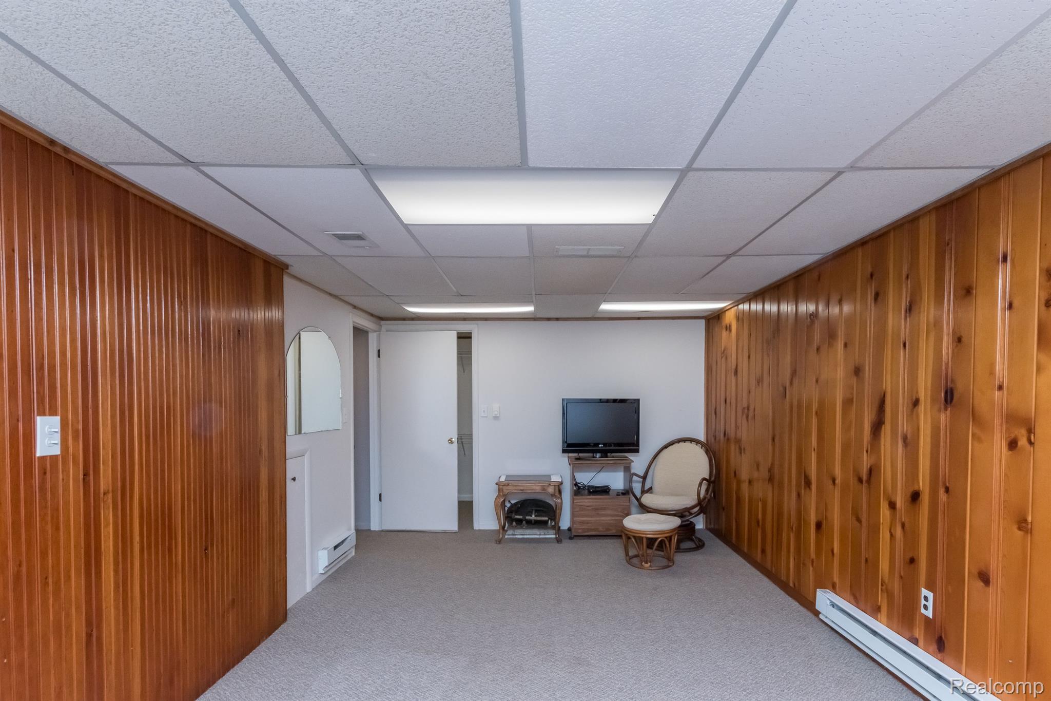 18180 Beverly Road Franklin, MI 48025 - Photo 46 of 58 Gallery Image 46