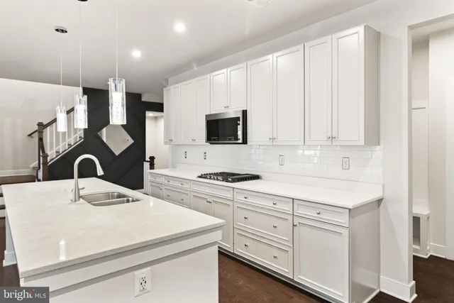 $775,000 | 1527 Meadowlark Glen Road, Dumfries, VA 22026