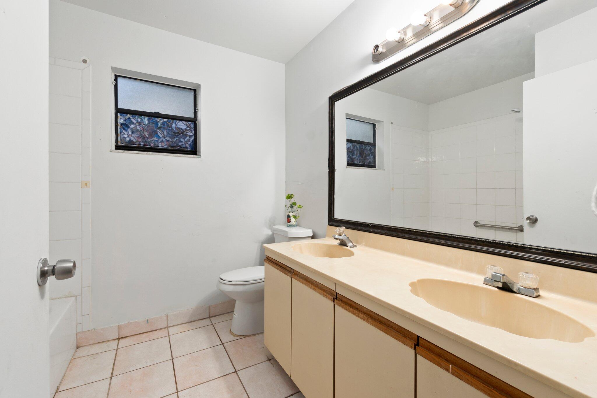 17387 Thrush Drive Jupiter, FL 33458 - Photo 11 of 12 9-web-or-mls-DSC09399