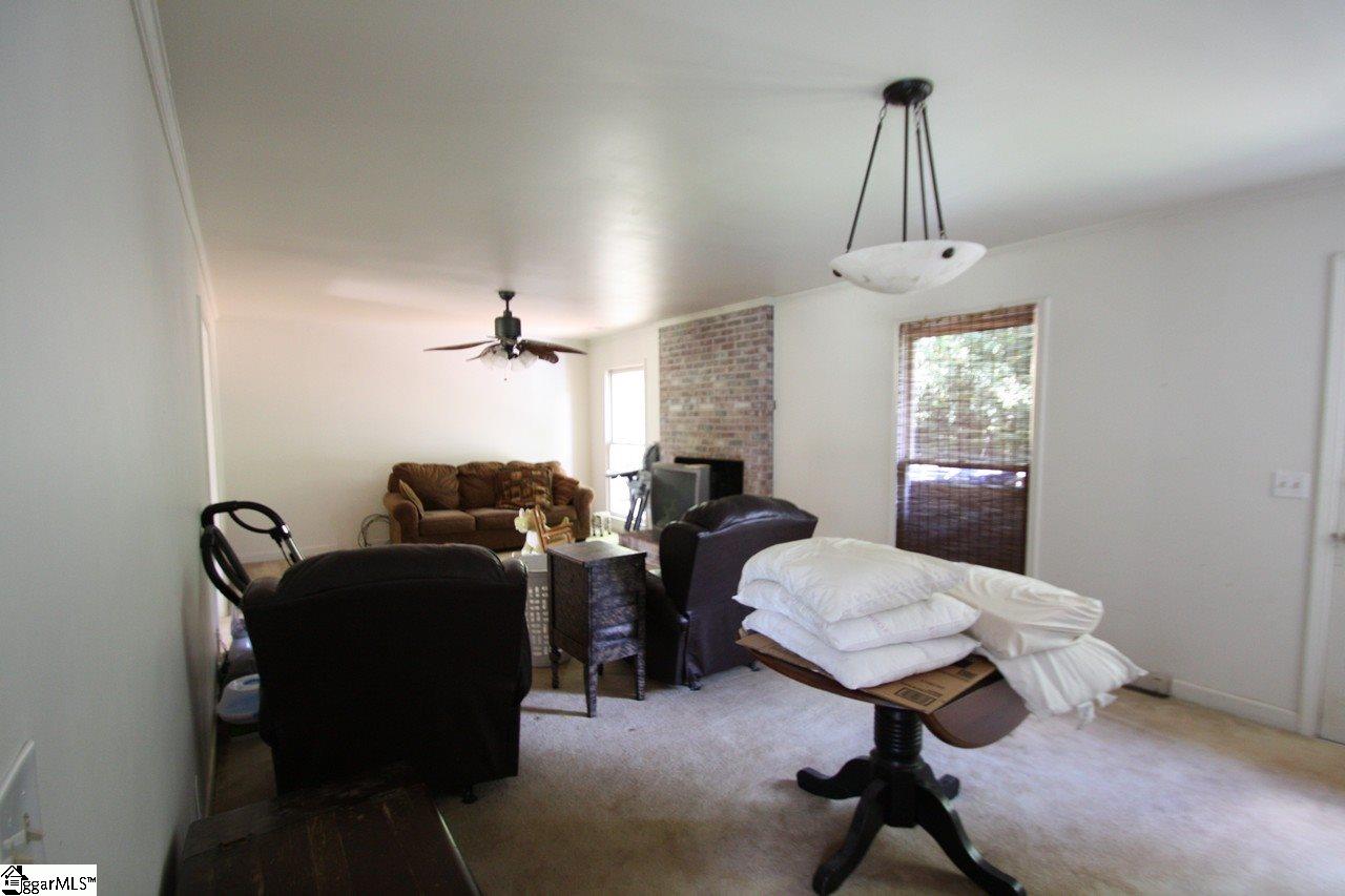 2481 Poole Road Greer, SC 29651 - Photo 3 of 3