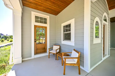 $1,899,000 | 1055 Red Barn Lane, Elm Grove, WI 53122